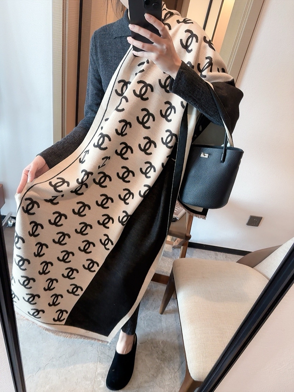 ブランドマフラー素材ディテール